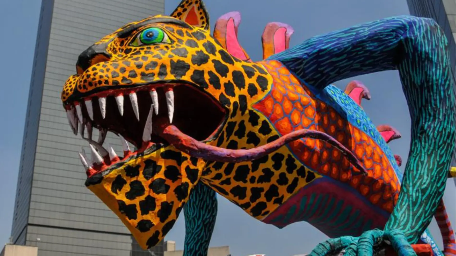 Desfile de Alebrijes Monumentales cdmx 